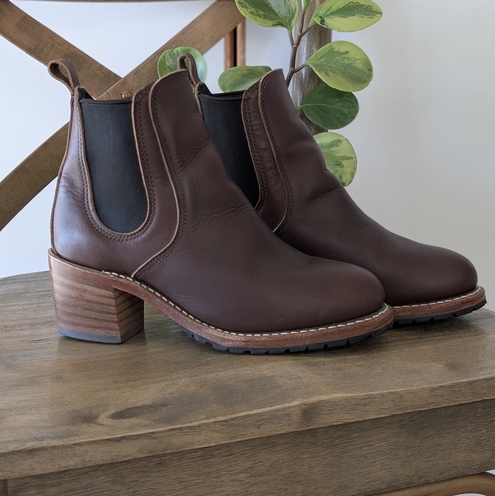 Red Wing Harriet Heeled Boot in Mahogany Leather 3392